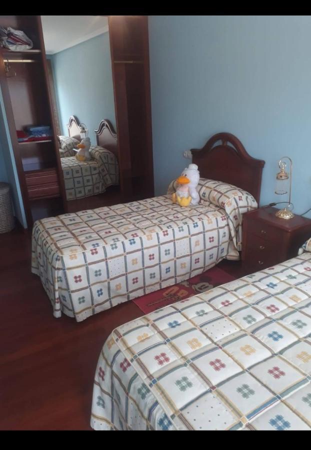Appartamento Apartamento Cerca De Playas Soto Del Barco Esterno foto
